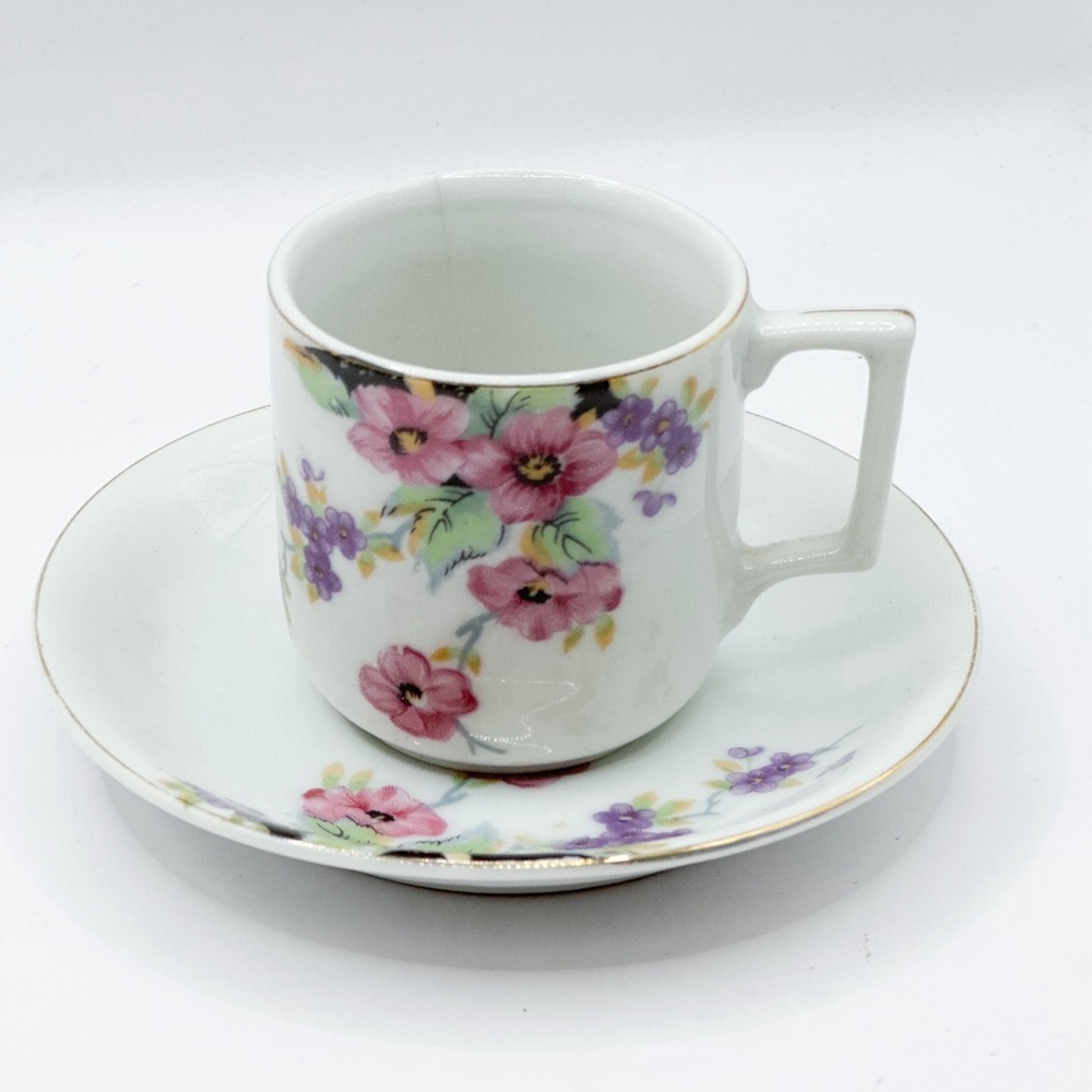 Vintage floral occupied Japan miniature teacup set